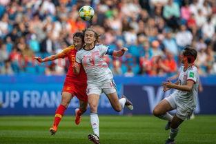 女足主教练贾秀全哭了图片(女足主教练贾秀全哭了图片视频)