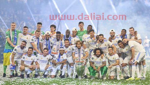 欧洲足球国家队最新排名(欧洲足球队国家队排名)