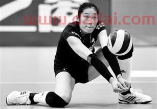 中国女排朱婷早年经历概述(中国女排朱婷更强大的一点是什么)